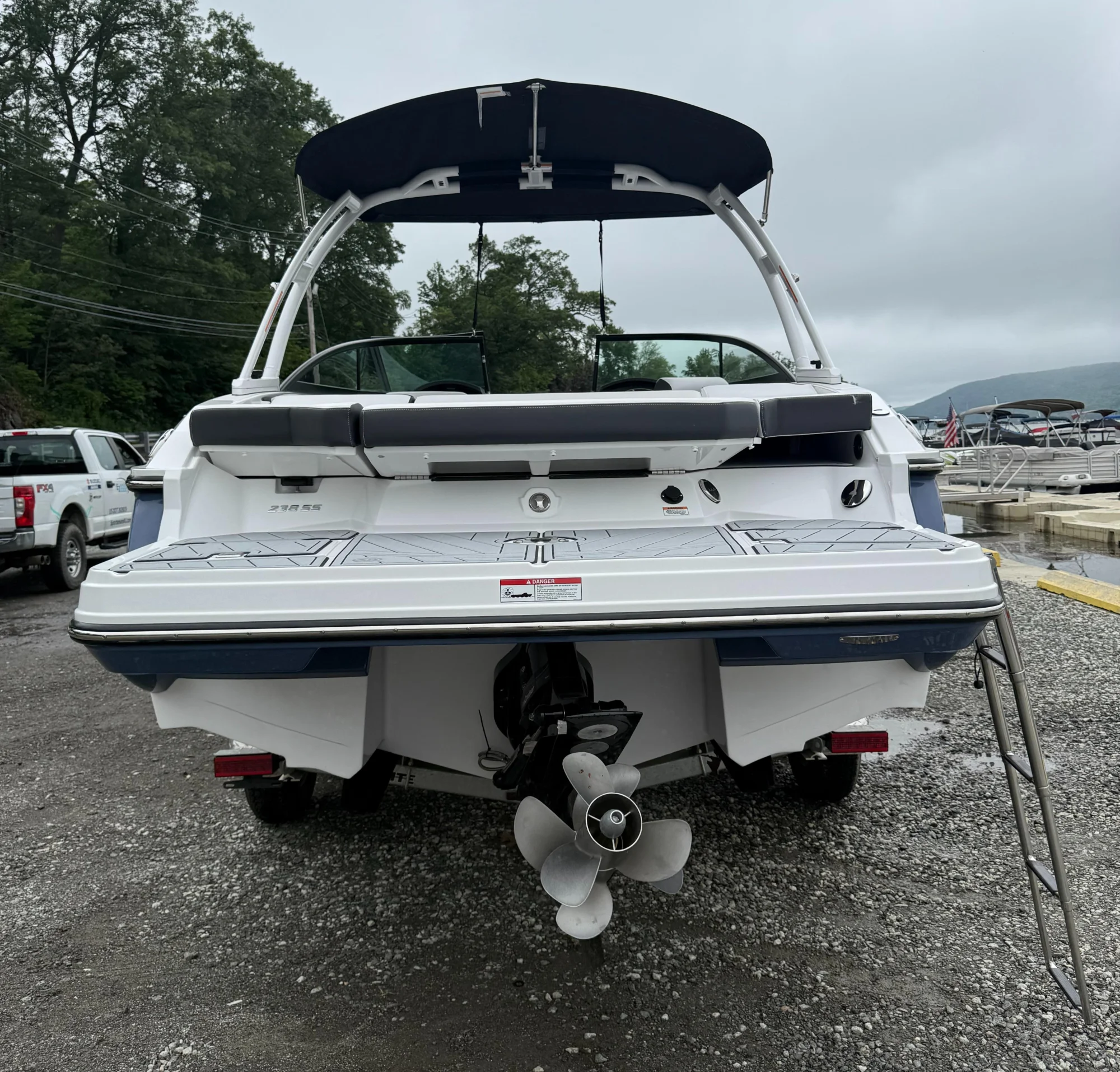 2025 Monterey 238SS Super Sport - Image 3