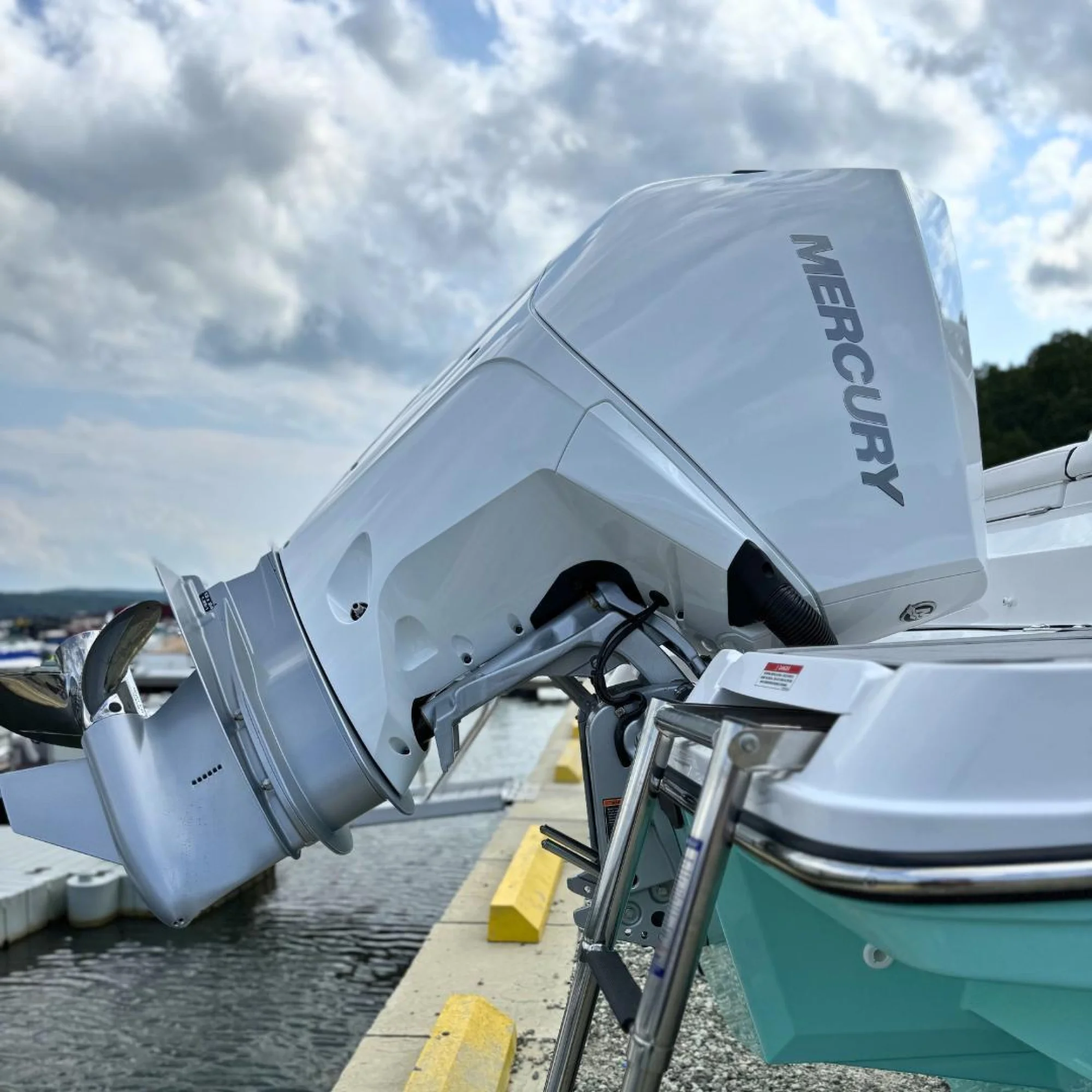 2025 Monterey M-205 - Image 2