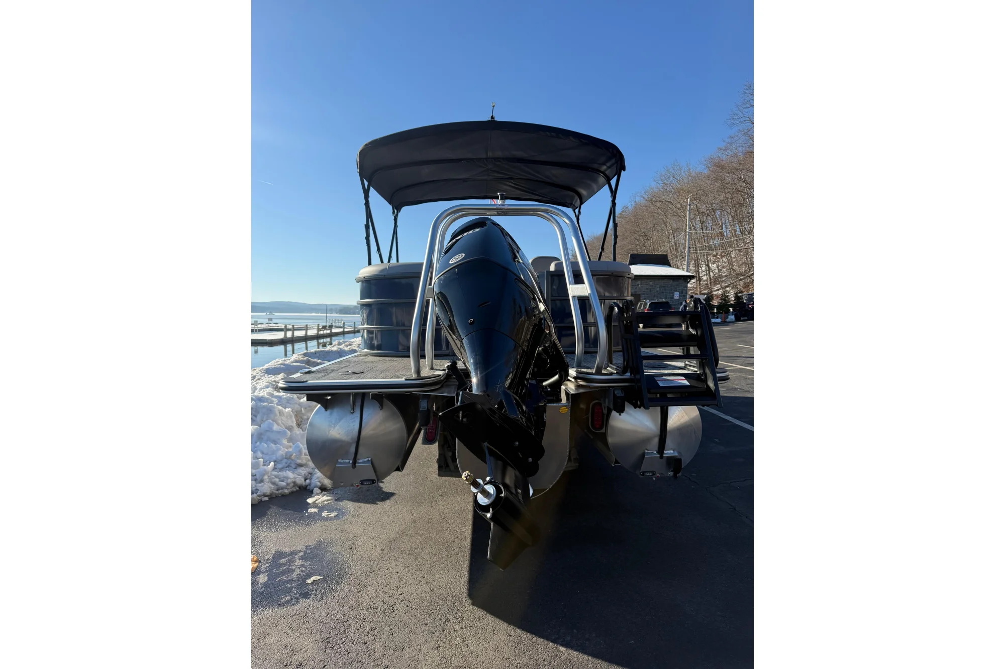 2026 Bentley Pontoons Legacy 243 Navigator - Image 3