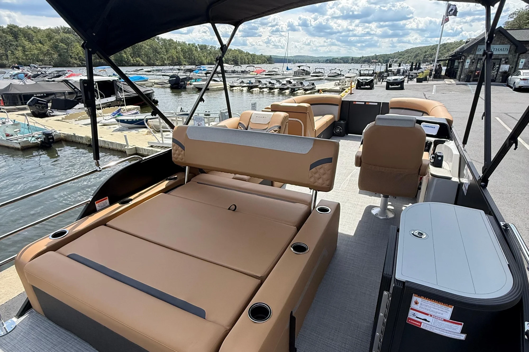 2026 Crest Conquest 215 SLS - Image 5