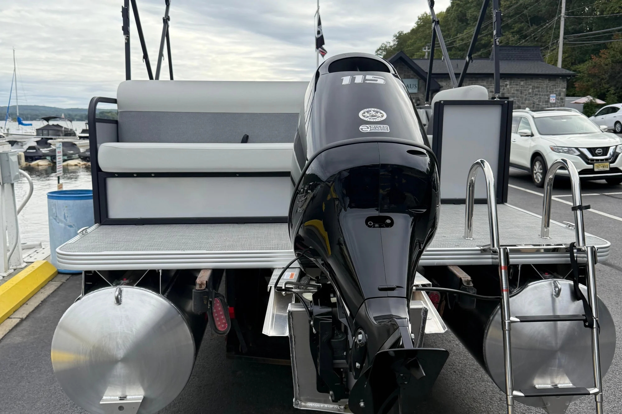 2026 Crest Conquest SE 220 Cruise - Image 3