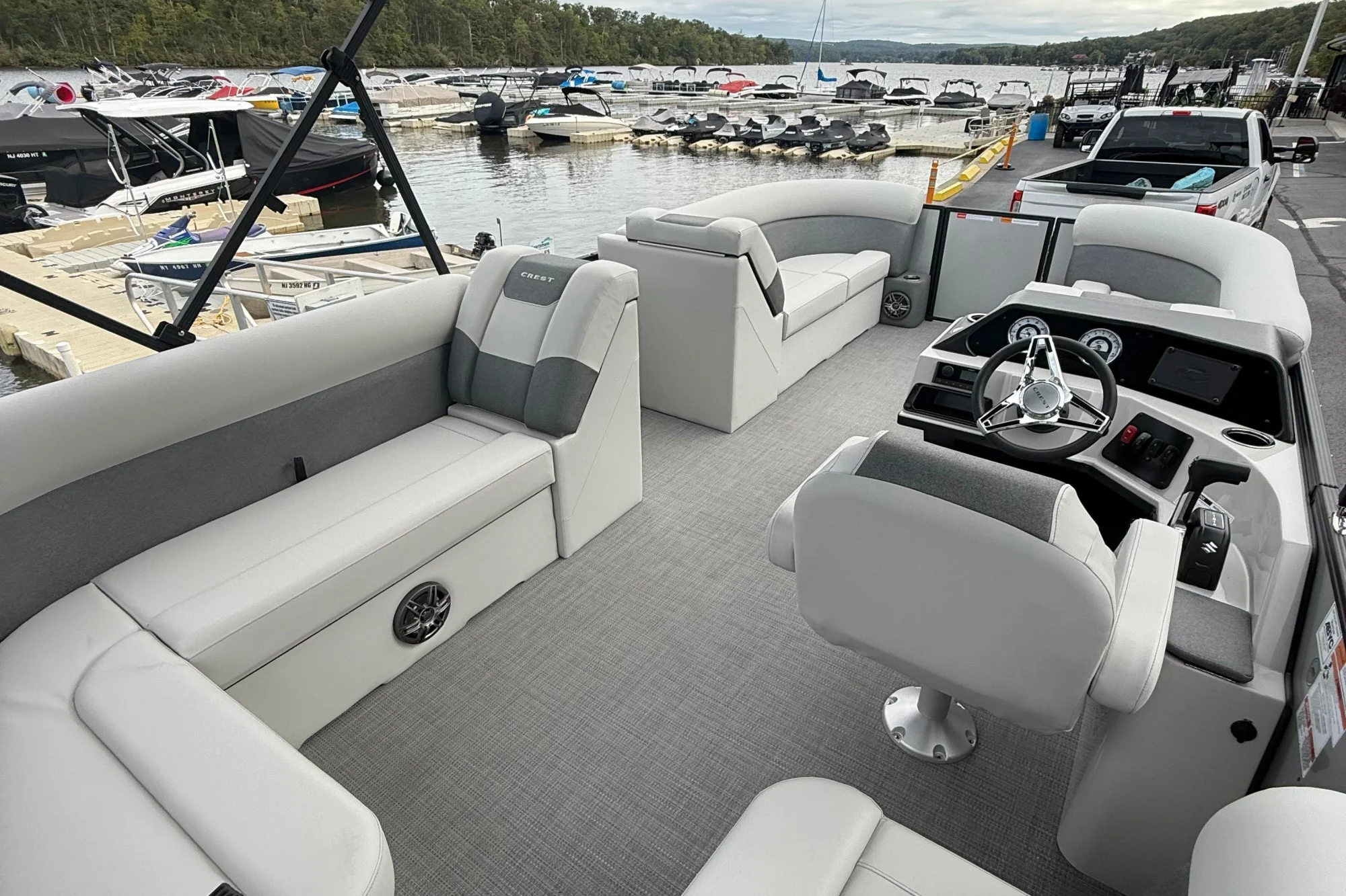 2026 Crest Conquest SE 220 Cruise - Image 5