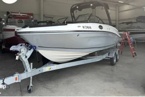 2023 Bayliner VR6 BR