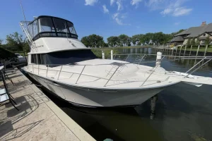 1989 Silverton 37 Convertible