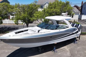 2023 Formula 350 Crossover Bowrider OB