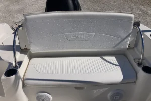 2006 Boston Whaler 180 Ventura image 6