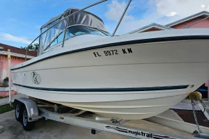1999 Bayliner Trophy