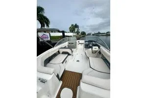Chaparral 230 Suncoast