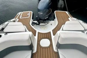 Chaparral 230 Suncoast