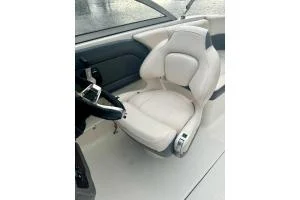 Chaparral 230 Suncoast