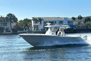 Sea Fox 368 Commander