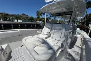 Sea Fox 368 Commander