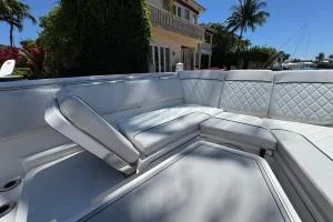 Sea Fox 368 Commander