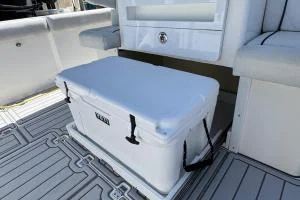 Sea Fox 368 Commander