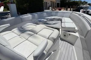 Sea Fox 368 Commander