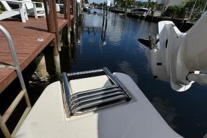 Grady-White Fisherman 236