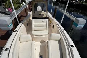 Grady-White Fisherman 236