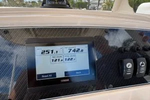 Grady-White Fisherman 236