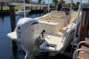 Grady-White Fisherman 236