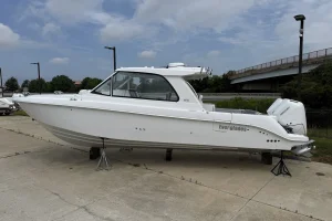 2026 37' Everglades 367CX