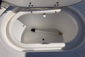 2006 Boston Whaler 180 Ventura image 17