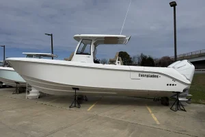 2026 31' Everglades 315CC