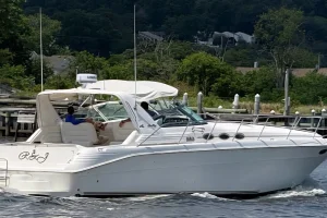 1997 Sea Ray 400 Express Cruiser | 40ft