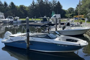 2021 Sea Ray SPX 230 Outboard