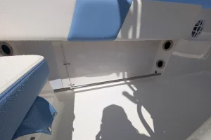 2025 Robalo R202EX Steel Blue