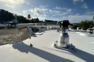 2016 Robalo R265 image 21