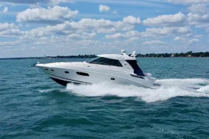 2010 Sea Ray 450 Sundancer