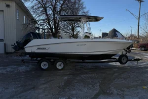 2013 Boston Whaler 220 Outrage - Twin 150's