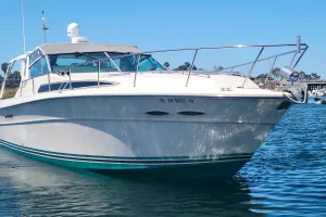 Sea Ray 390 Express