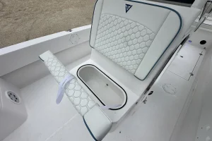 2027 Twin Vee 22 Bay Cat image 8
