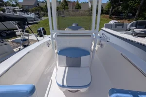 2025 Robalo R202EX Steel Blue