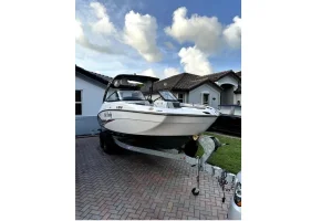 2019 Yamaha Boats AR240 | 24ft