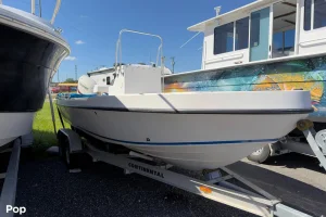 2005 Dusky Marine 203 Open Fisherman