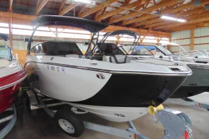 Yamaha Marine 255XD