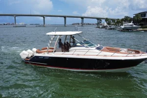 2019 Chris-Craft Launch 38 OB