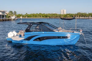 2027 Hanover 347-Outboard