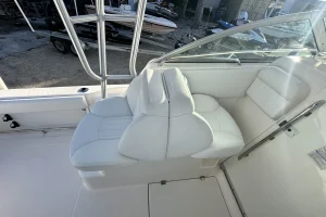 2016 Robalo R265 image 15