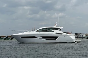 2022 Cruisers 46 Cantius