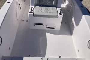 2025 Twin Vee 260 PRO GFX image 15