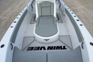2024 Twin Vee 280 GFX2 image 28