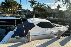 Tiara Yachts 3900 Sovran