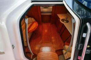 Tiara Yachts 3900 Sovran