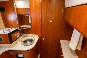 Tiara Yachts 3900 Sovran