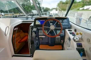 Tiara Yachts 3900 Sovran