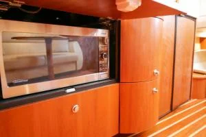 Tiara Yachts 3900 Sovran