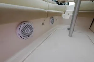 Tiara Yachts 3900 Sovran